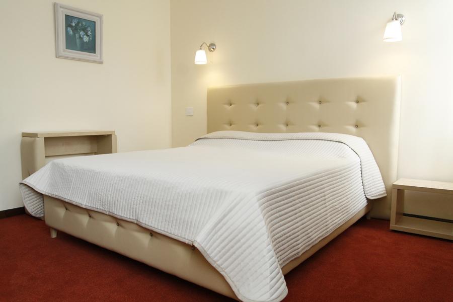 Capitol Hotel Бухарест Экстерьер фото